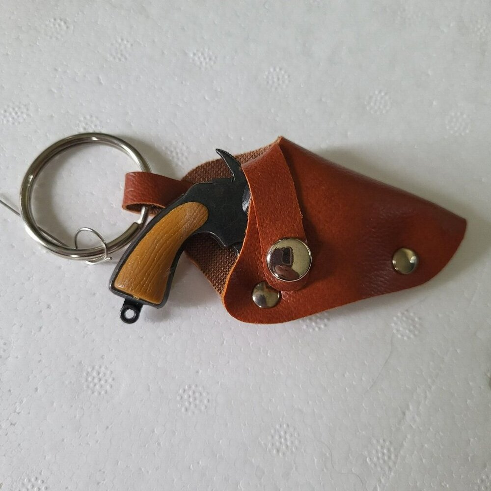 Vintage Colt 45 Pistol Mini Cap Gun Key Chain - Picture 8 of 9